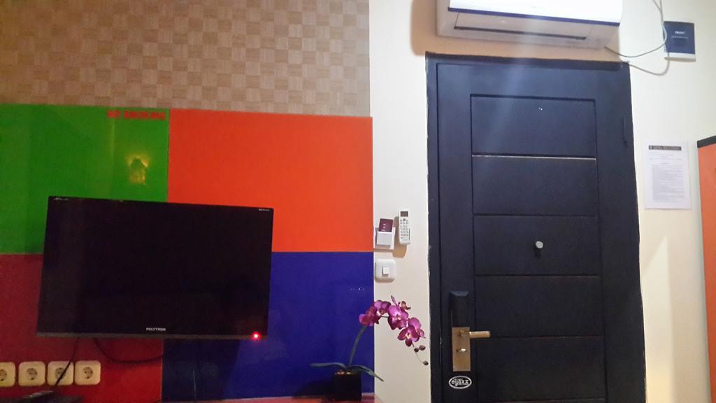California Hotel Jakarta Szoba fotó