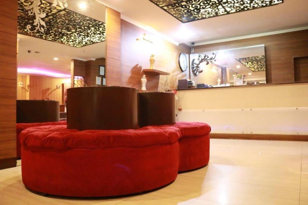 California Hotel Jakarta Kültér fotó