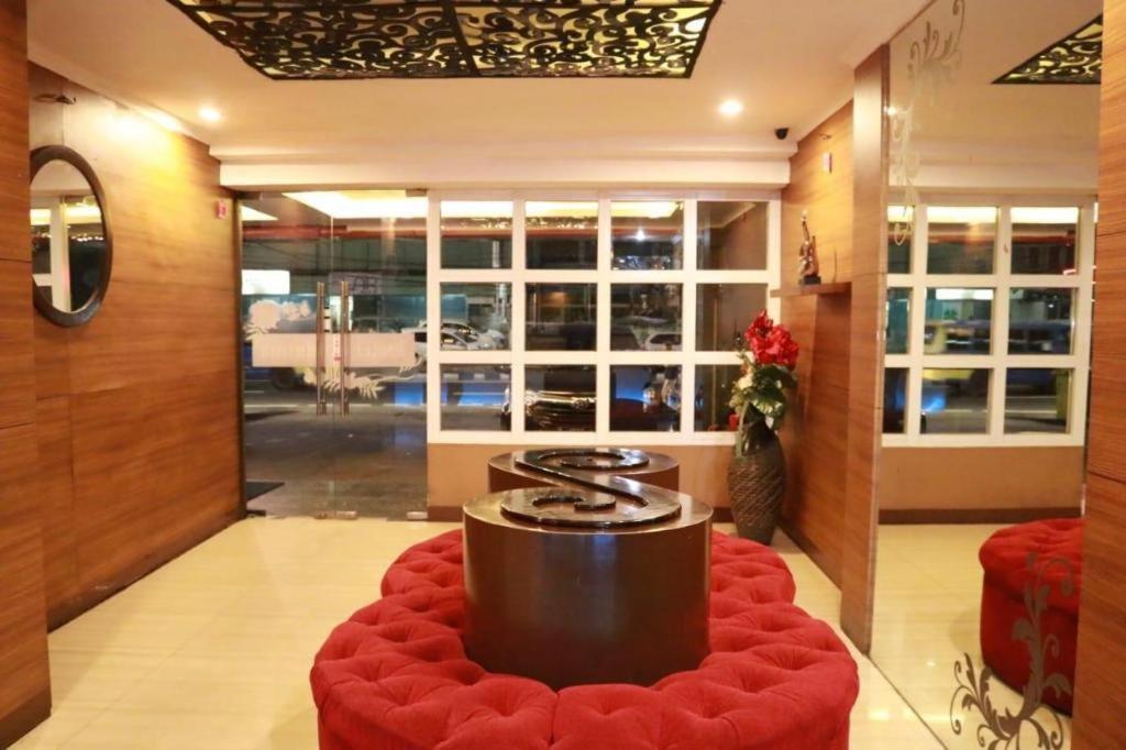 California Hotel Jakarta Kültér fotó