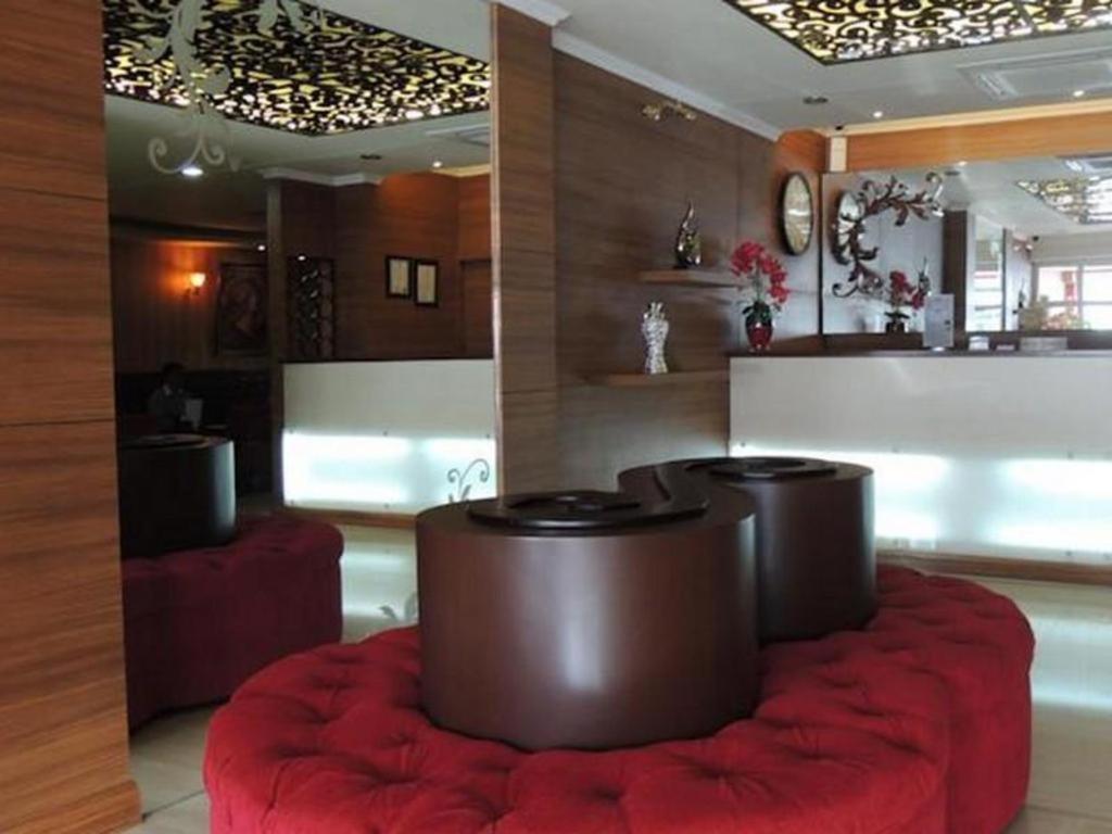 California Hotel Jakarta Kültér fotó