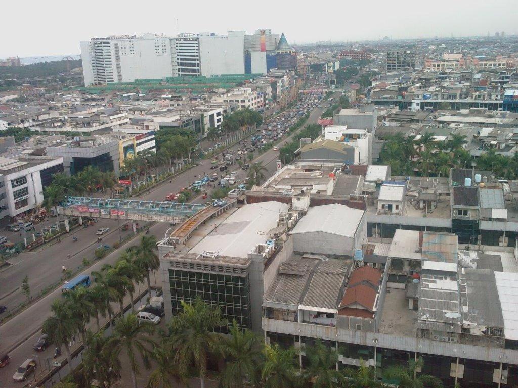 California Hotel Jakarta Kültér fotó