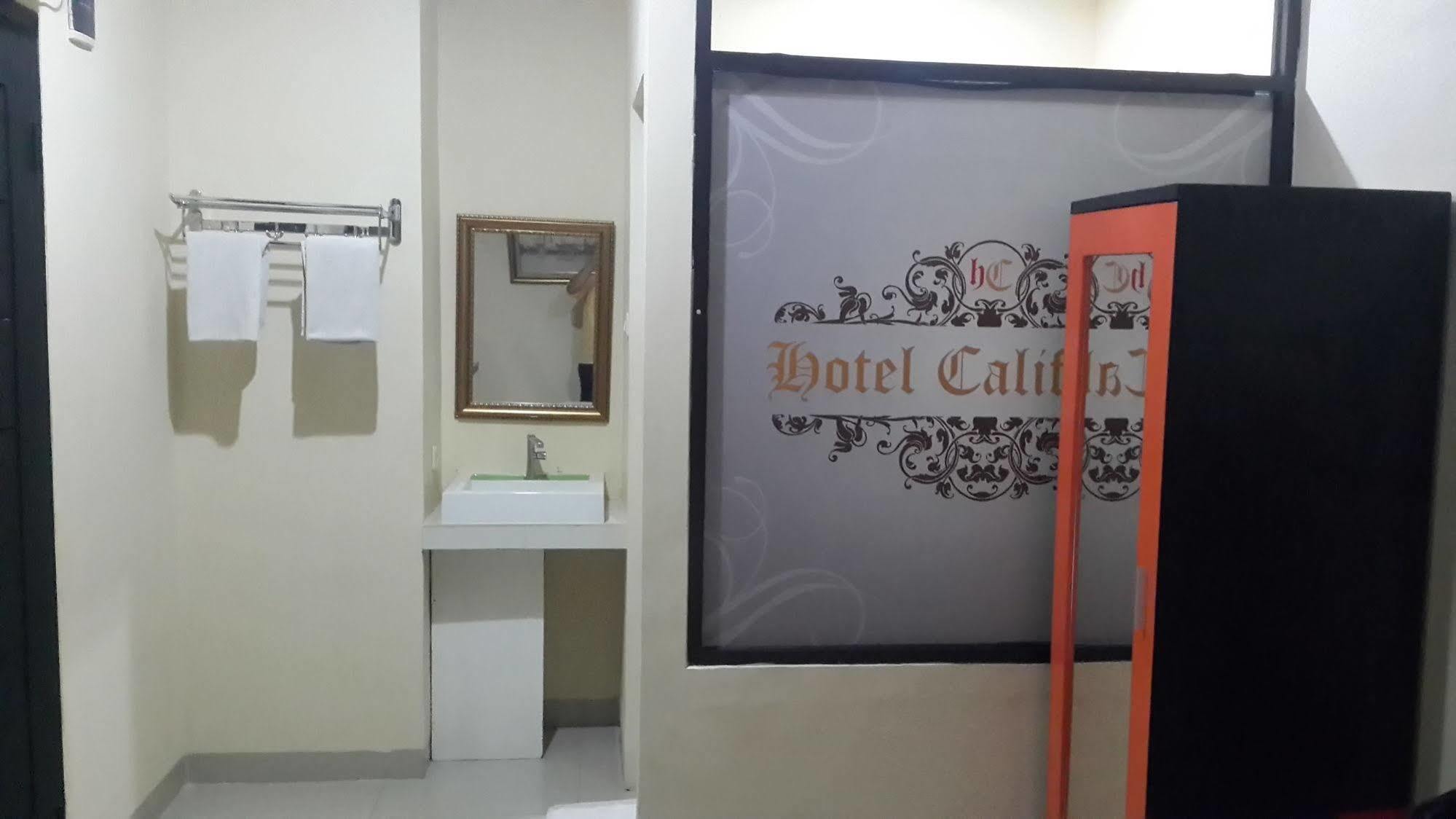 California Hotel Jakarta Kültér fotó