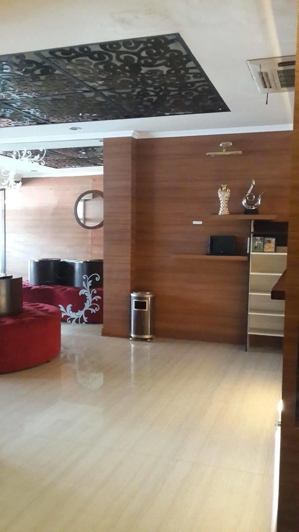 California Hotel Jakarta Kültér fotó